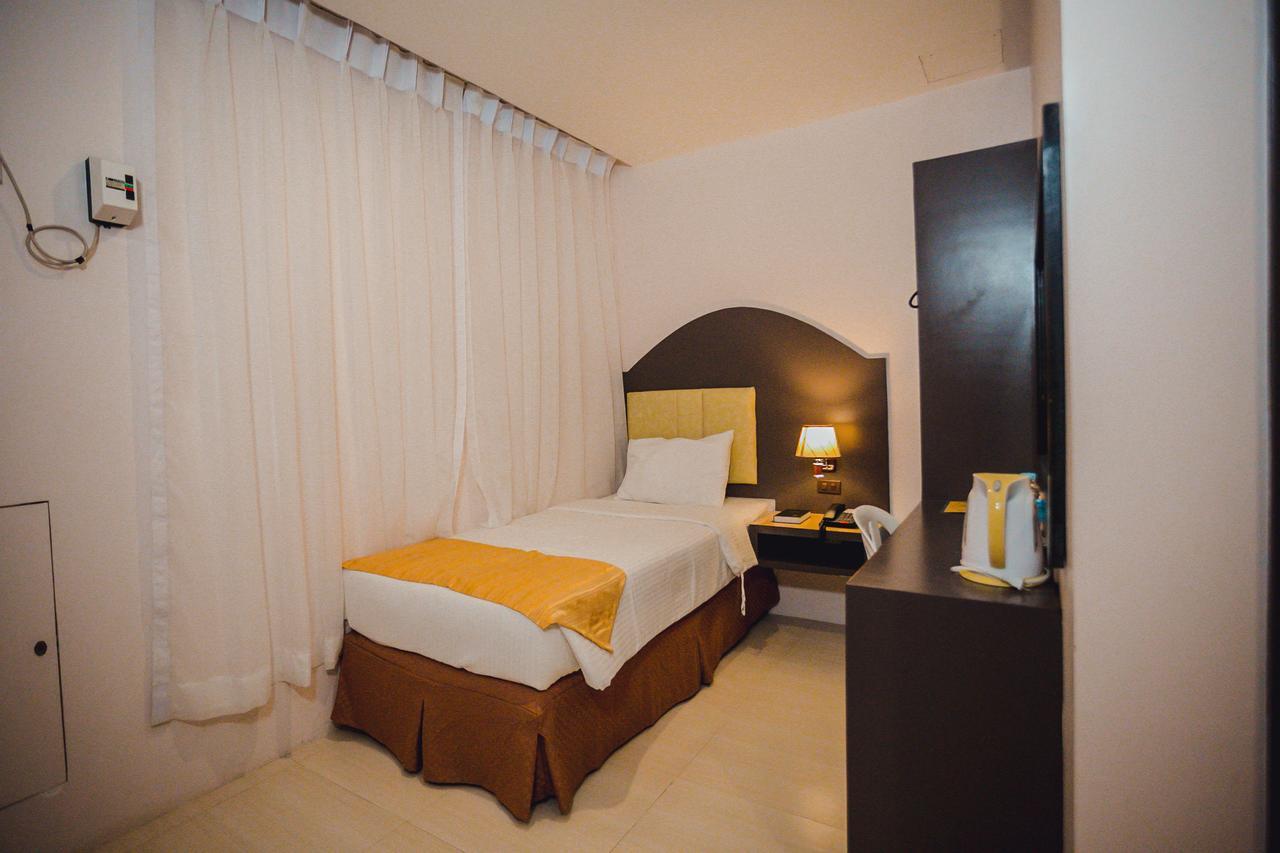 Butuan Grand Palace Hotel Butuan City Exterior foto