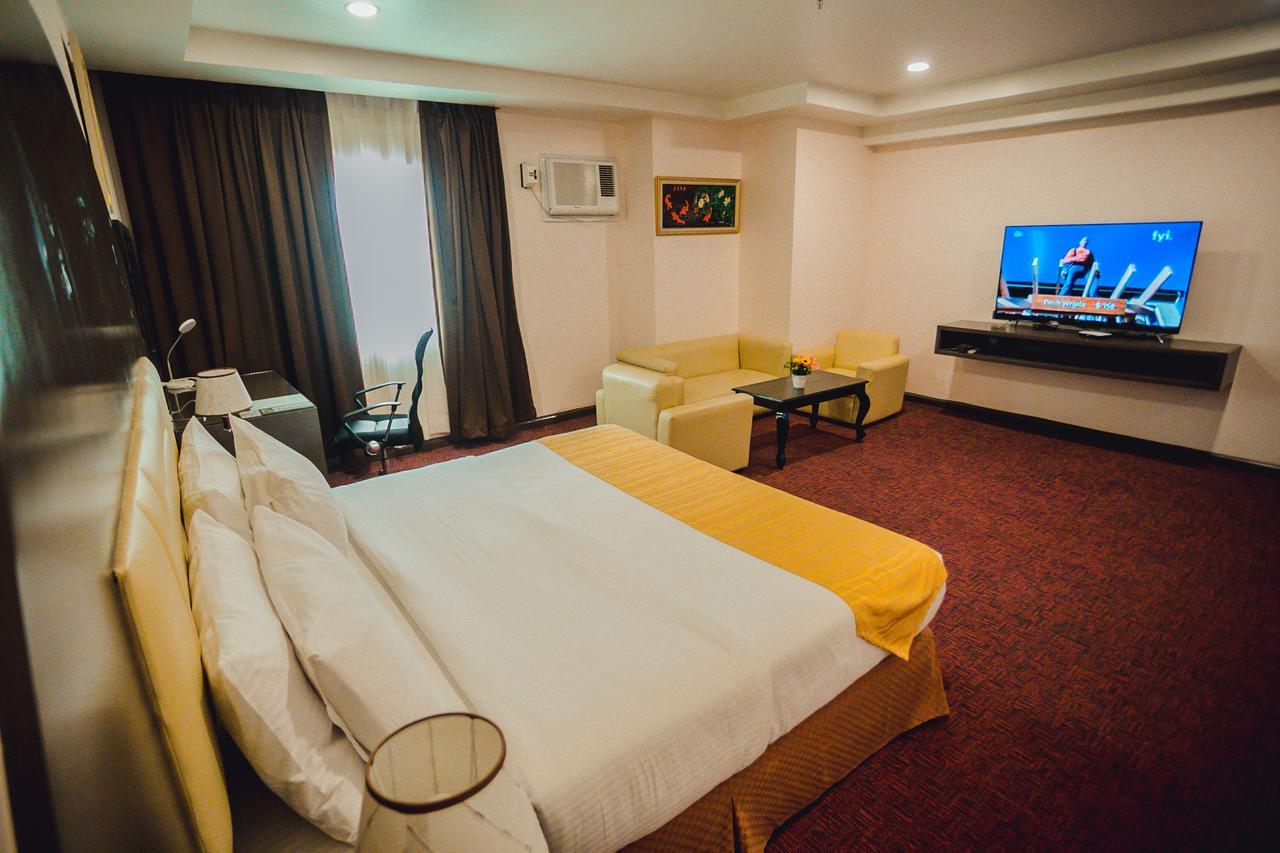 Butuan Grand Palace Hotel Butuan City Exterior foto
